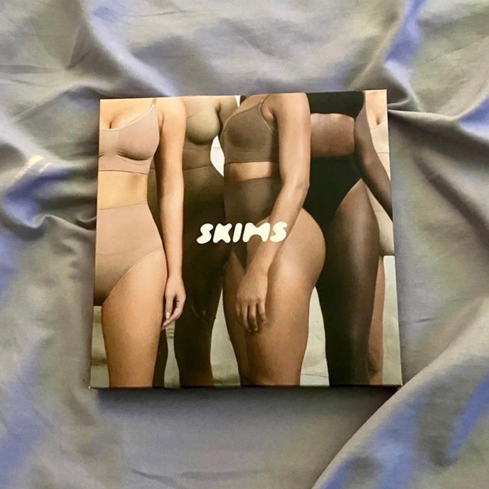 ❤️ SALE! ❤️ Skims thong